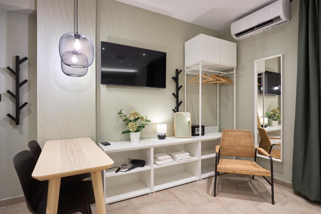 Oisymi Luxury Studios Néa Péramos 外观 照片